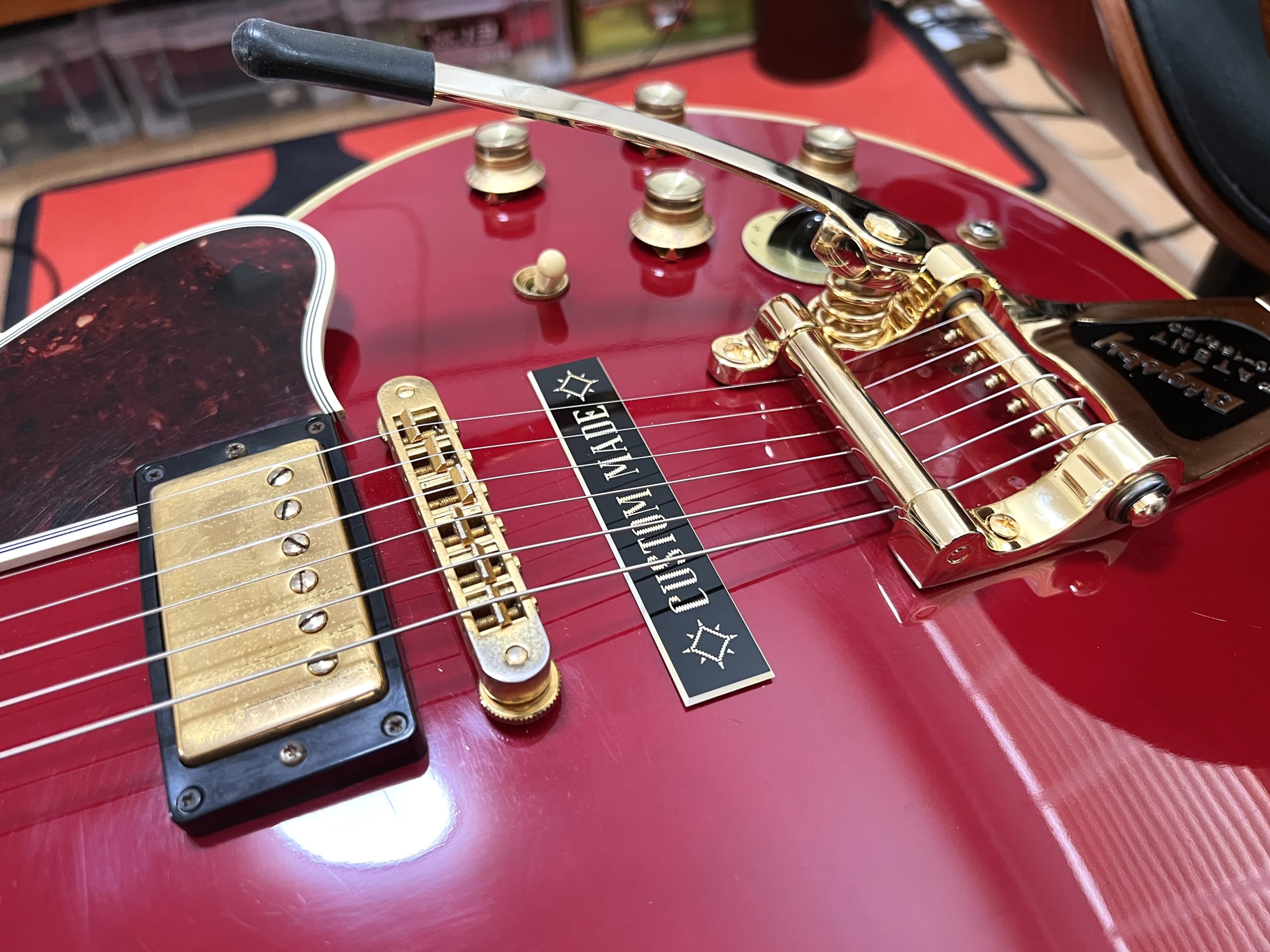 Gibson Lucille ルシール 配線 交換 ギブソン ポット Potentionmeter リペア wiring 配線図 TP-6 Bigsby B7 Gold 取り付け インストール Calibrated T-Type pickup