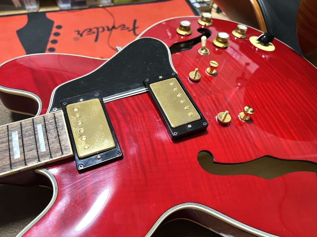 AliExpress ES-335 Gibson ES-355 Seth Lover Seymour Duncan SH-55 チブソン Chibson アリババ 中国製 335 Made In U.S.A. USA Lucille ABR-1 ブリッジ ポスト スタッド 抜く M8ボルト ナット 57 Classic Varitone Epiphone 配線図