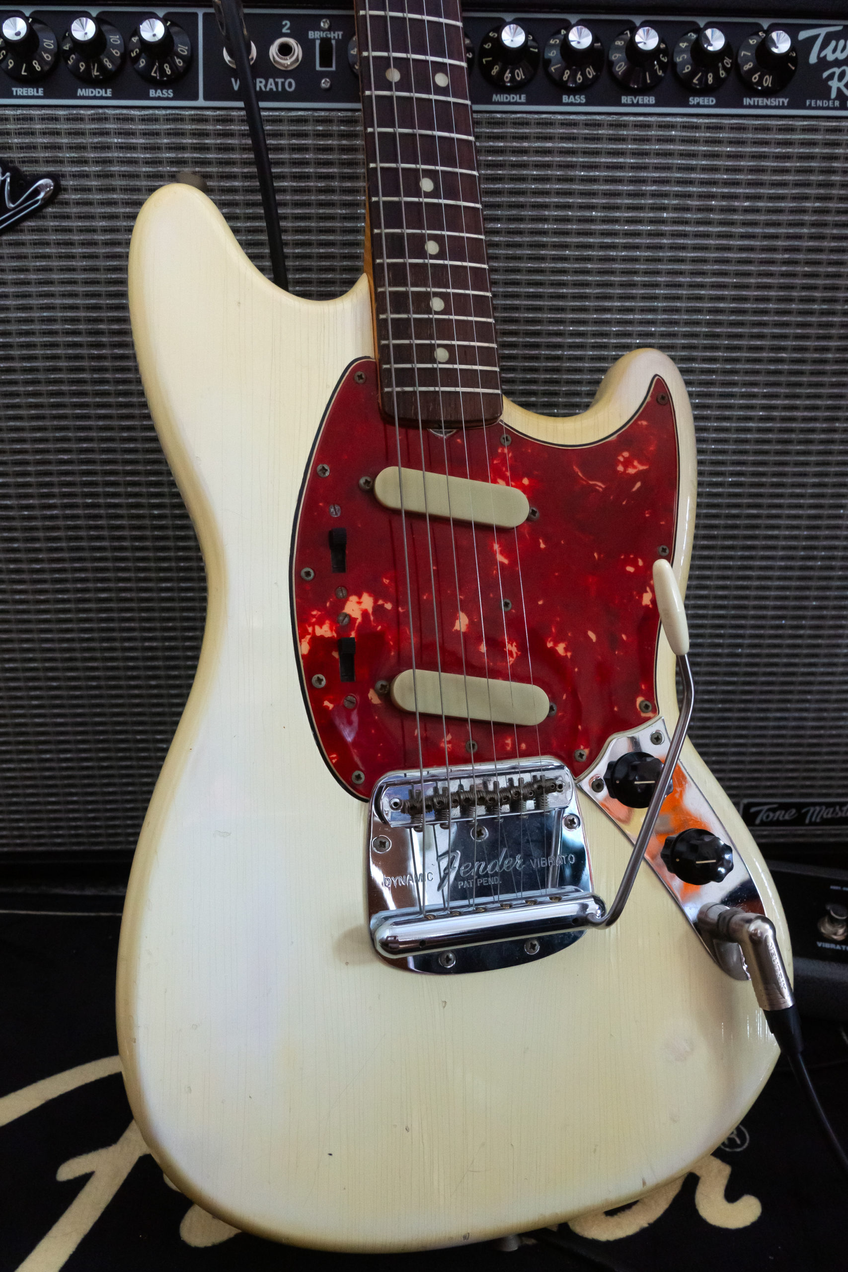 Fender 1966 Mustang Vintage ヴィンテージ ムスタング 