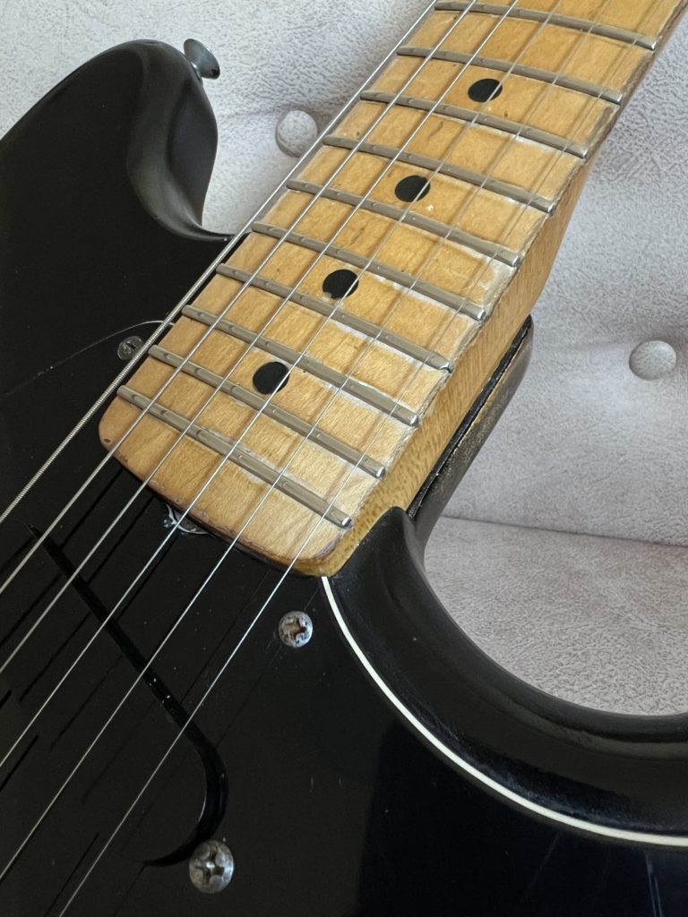 Fender Mustang 1977 '70s USA ムスタング 70年代 Black 配線図 wiring 配線 調整 ネック シム
