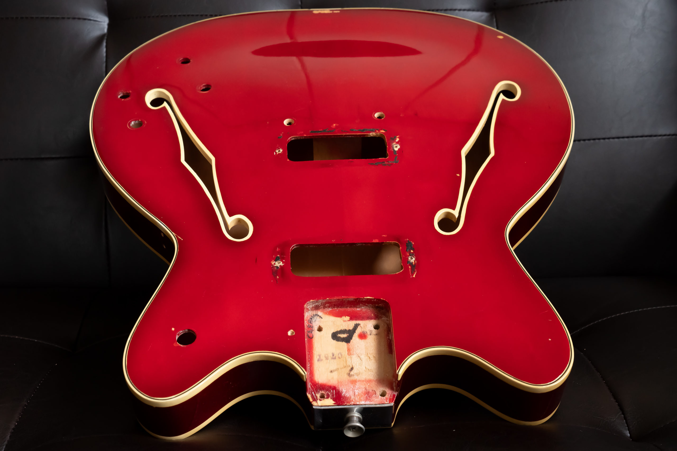 Fender Coronado 1967 Chery Red Candy Apple Red '60s ピックアップの取り付け wiring Gretsch Dynasonic Bigsby B6 取り付け位置の厚み43.7mm 