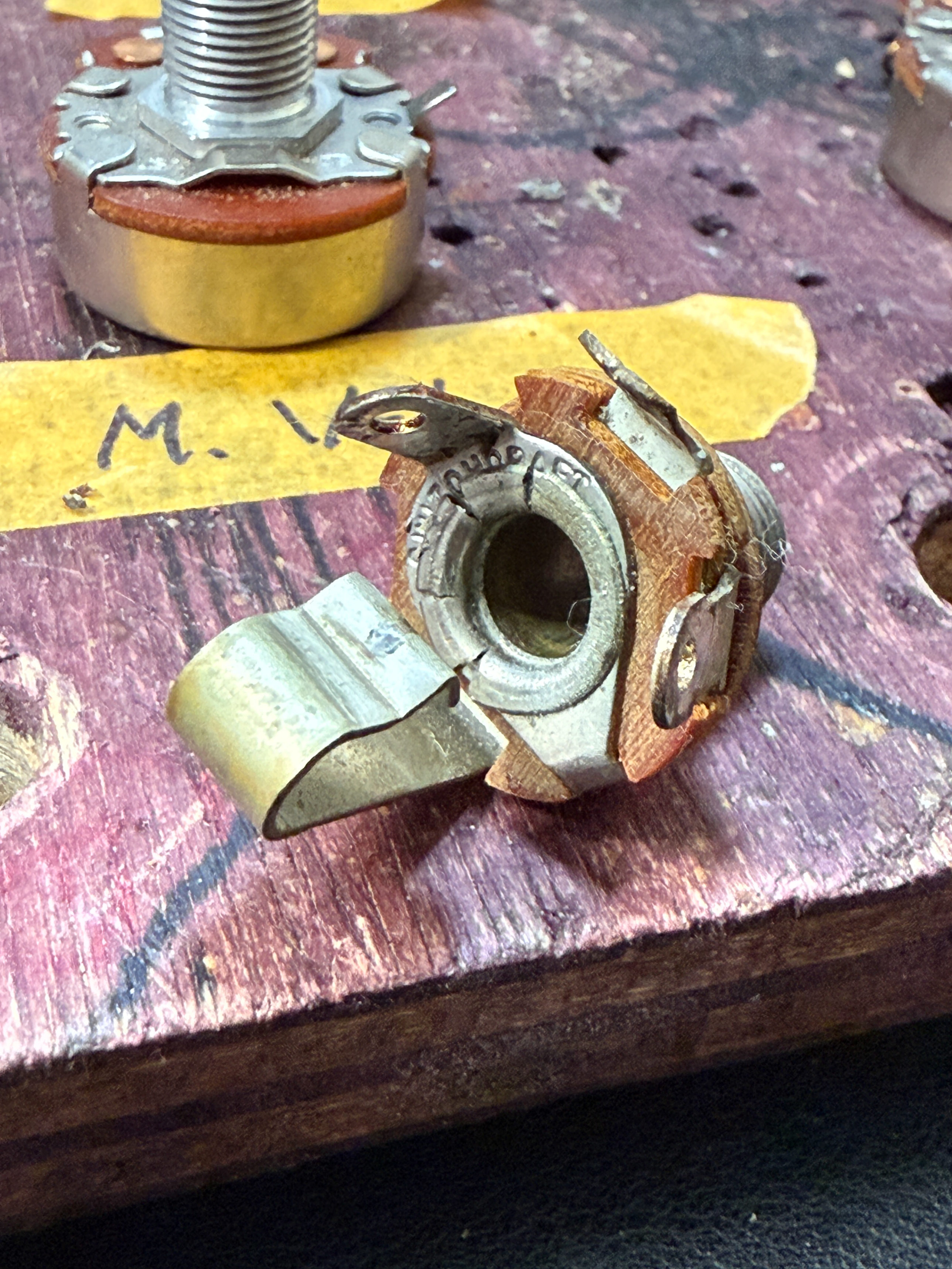 Gretsch 6120 Chet Atkins Nashville (6120 DC 1968) ヴィンテージ配線 モダン配線 wiring　改造 TV Jones TV Jones Ray Butts Ful-Fidelity Filter Tron TV Classic Plus Sperazel Trim-Lok