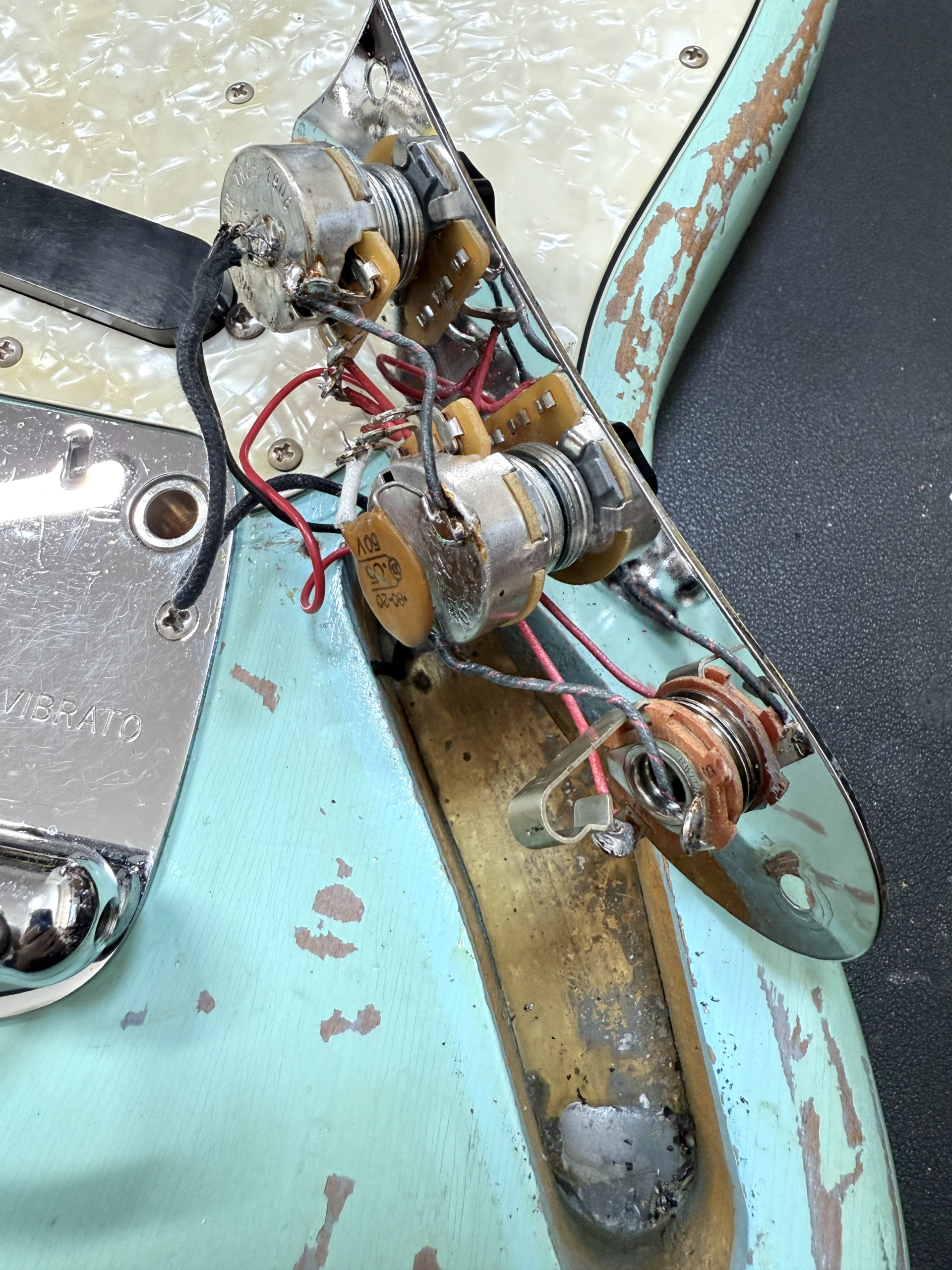 Fender Mustang 1966 Daphne Blue Body 1966 Mustang Neck ダフネブルー ヴィンテージ ムスタング フェンダー ES Stamp スタンプ ボディ body wiring 実体配線図