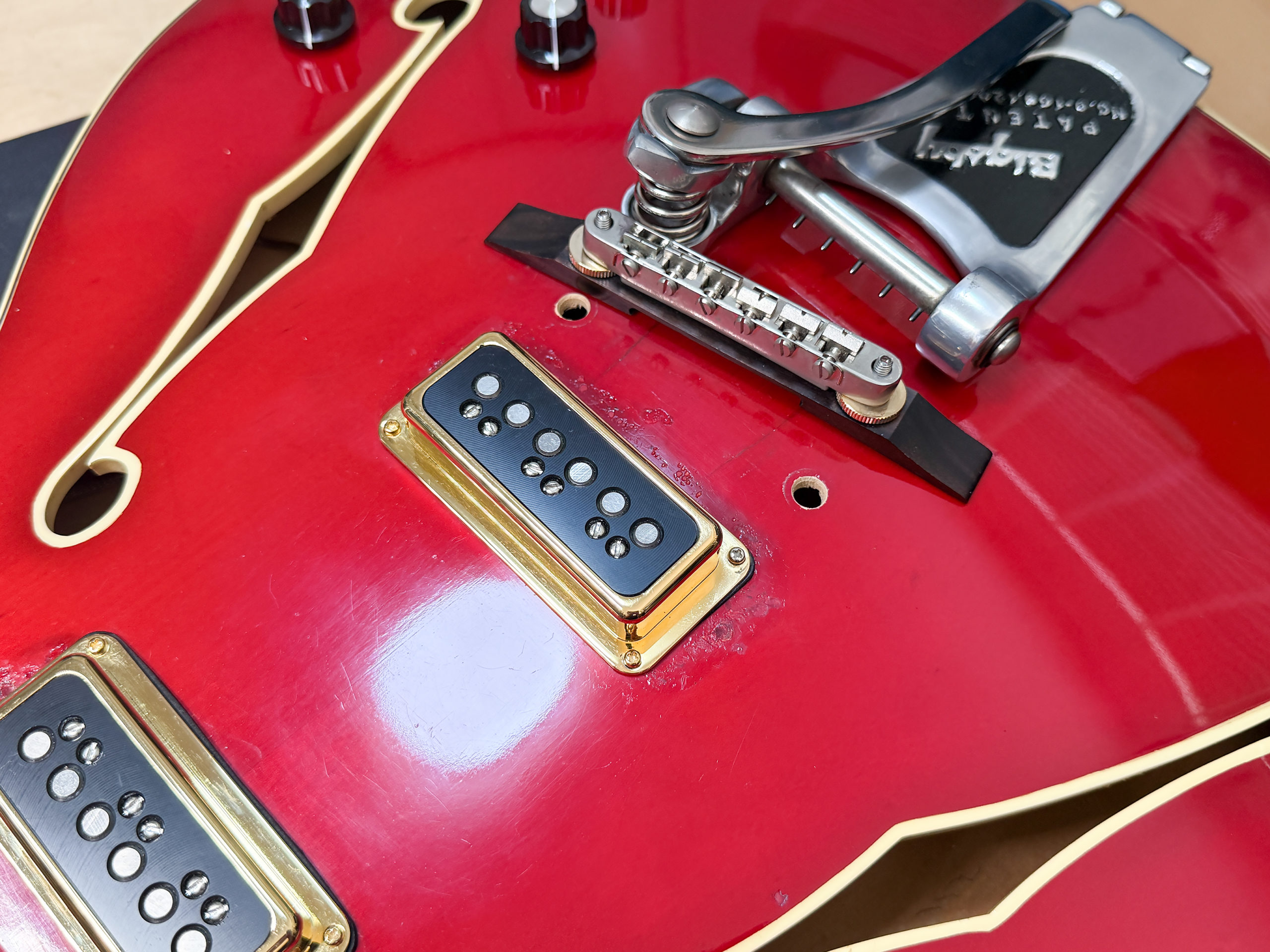 Fender Coronado 1967 Chery Red Candy Apple Red '60s ピックアップの取り付け wiring Gretsch Dynasonic