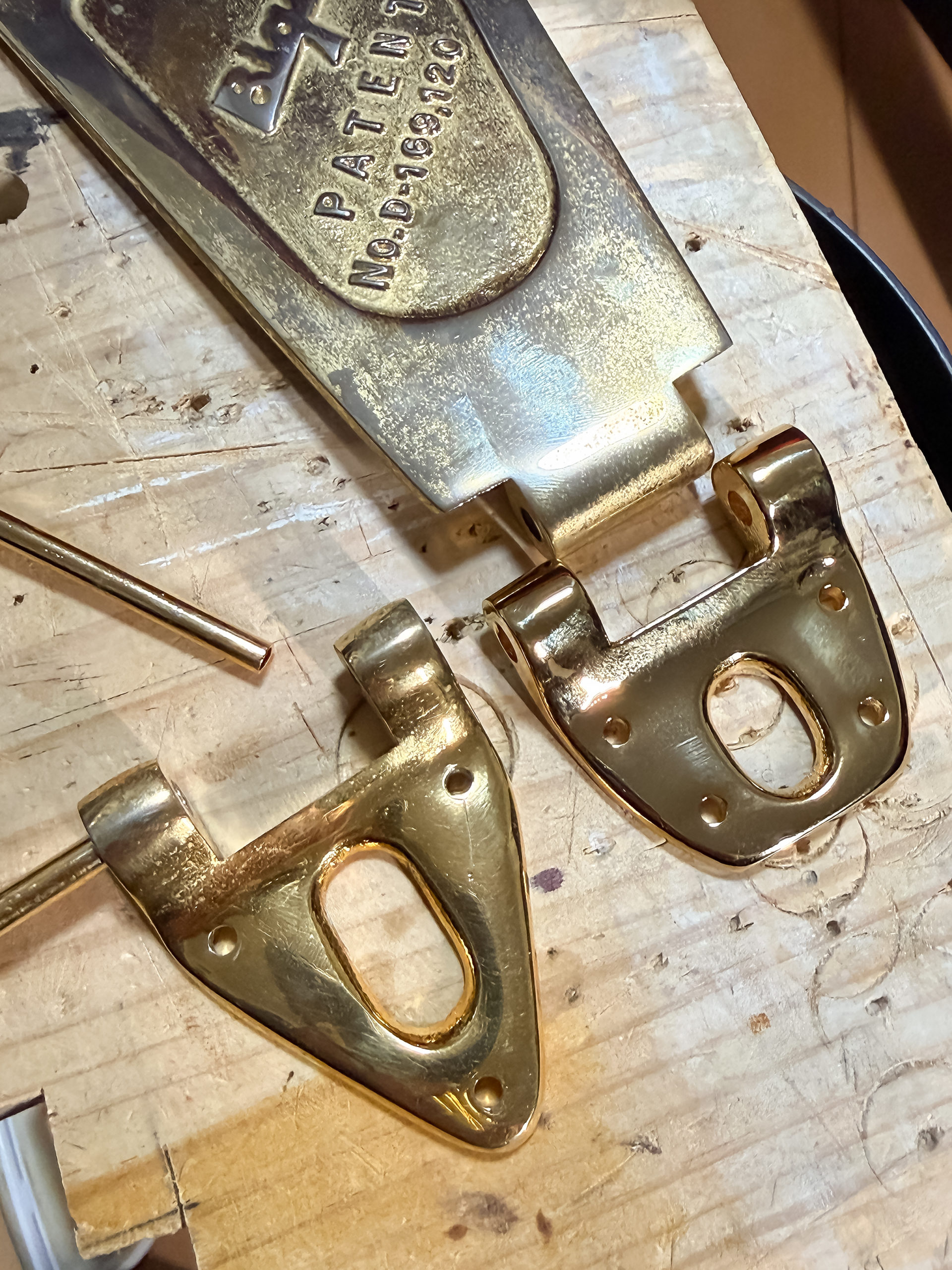 Fender Coronado 1967 Chery Red Candy Apple Red '60s ピックアップの取り付け wiring Gretsch Dynasonic Bigsby B6 nonpainted short hinge