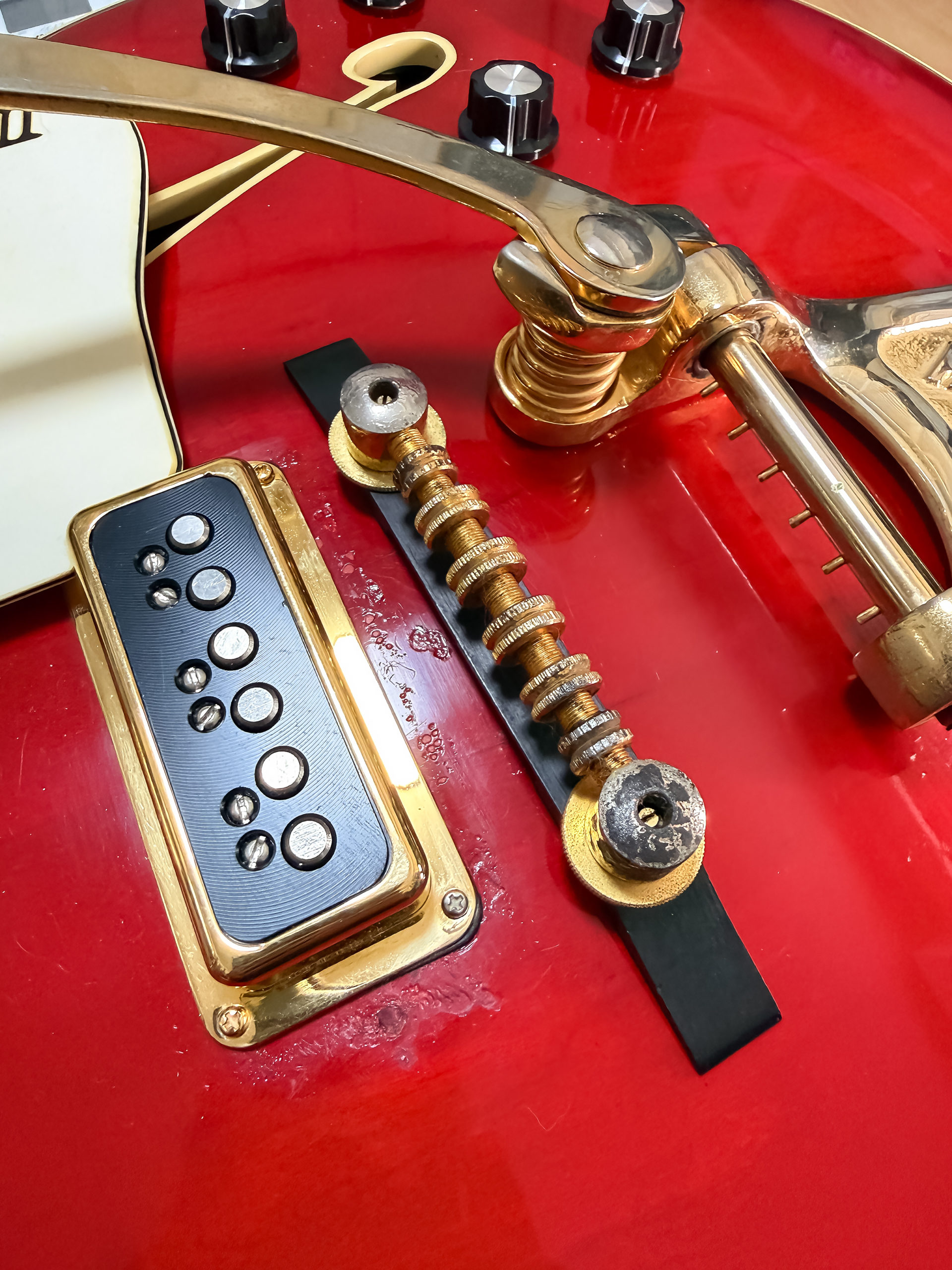 Fender Coronado 1967 Chery Red Candy Apple Red '60s ピックアップの取り付け wiring Gretsch Dynasonic Bigsby B6 nonpainted short hinge