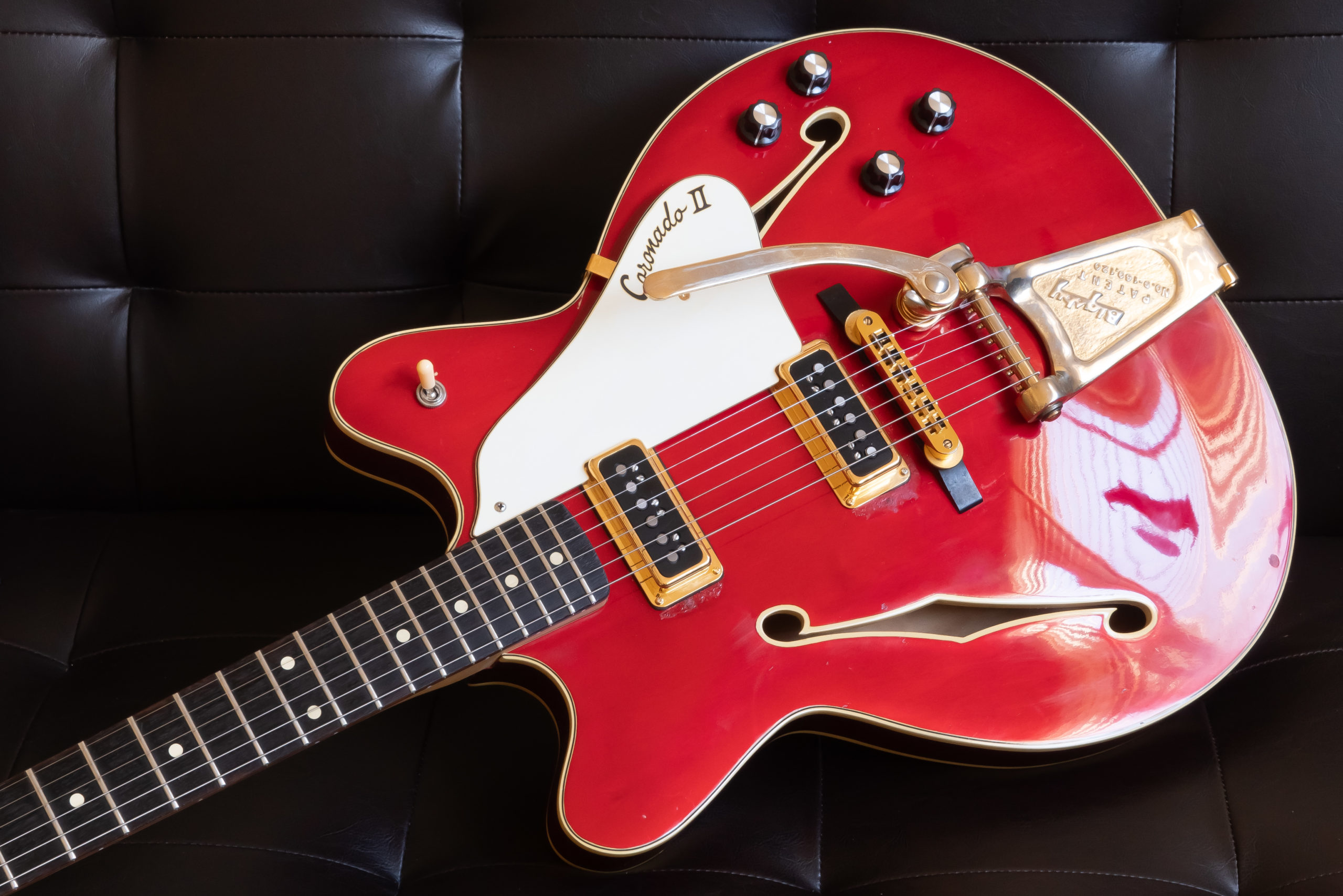 Fender Coronado 1967 Chery Red Candy Apple Red '60s ピックアップの取り付け wiring Gretsch Dynasonic