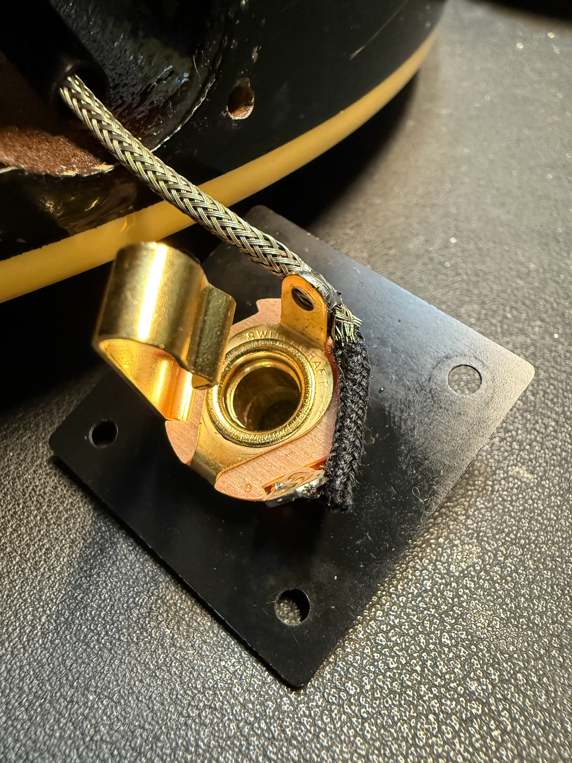 ダイアモンドインレイ　Greco EGC 550 600 グレコ Les Paul Custom レスポールカスタム フレットオーバーGibson フレットエッジバインディング 日本製 ブリッジ ディープジョイント マホガニー Orville オービル トーカイ Burst Bucker Burstbucker '57 Classic Plus CTS Potentionmeter ポット ピックアップ交換 wiring 実体配線図 vintage